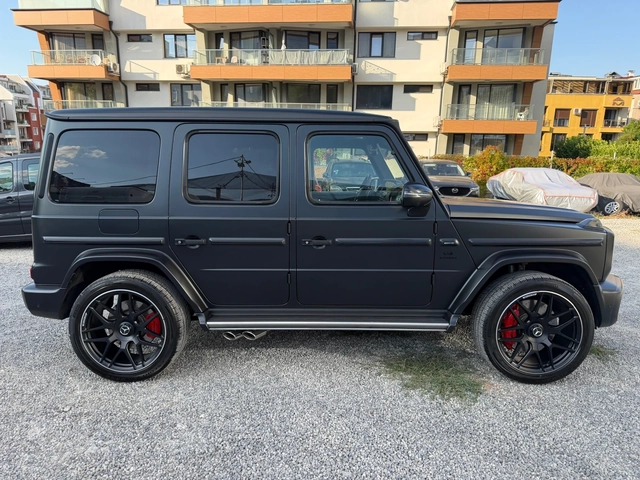 Mercedes-Benz G 63 AMG CARBON Exclusive Alcantara Обдухване Черен Мат - автомобили, коли, обяви за нови и употребявани 2