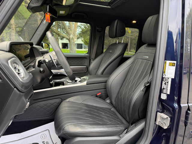 Mercedes-Benz G-CLASS 4.0L 8cyl AWD - автомобили, коли, обяви за нови и употребявани 4