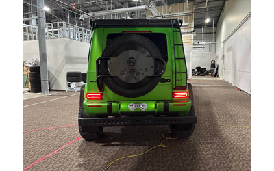 mercedes-benz-g-class-4-0l-8cyl-awd - 3