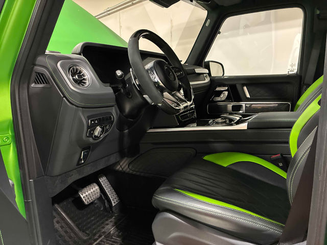 Mercedes-Benz G-CLASS 4.0L 8cyl AWD - автомобили, коли, обяви за нови и употребявани 4