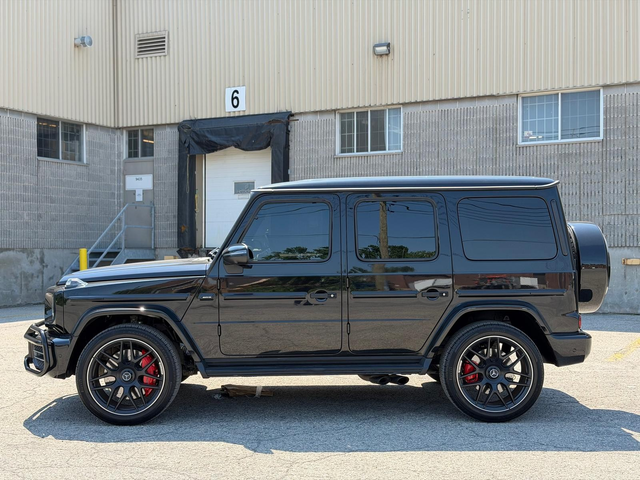 Mercedes-Benz G-CLASS 4.0L 8cyl AWD - автомобили, коли, обяви за нови и употребявани 1