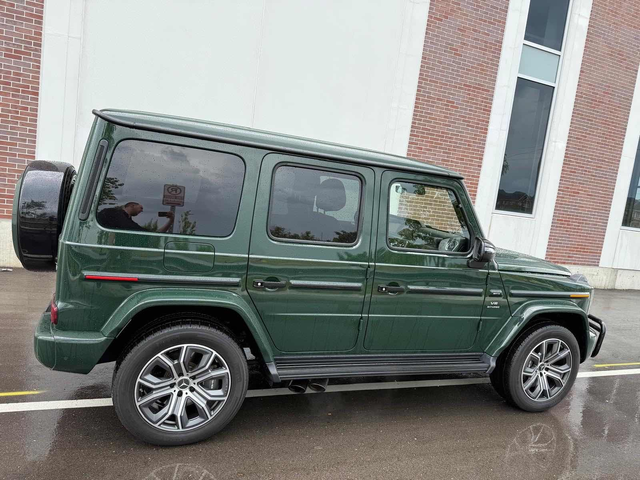 Mercedes-Benz G-CLASS 4.0L 8cyl AWD - автомобили, коли, обяви за нови и употребявани 2