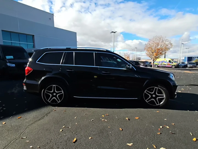 Mercedes-Benz GL Designo Black Nappa - автомобили, коли, обяви за нови и употребявани 4
