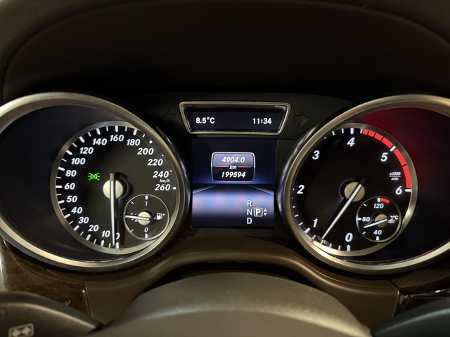 Mercedes-Benz GL 350, 2014 г., 199000 км, 258 к.с. - автомобили, коли, обяви за нови и употребявани 9