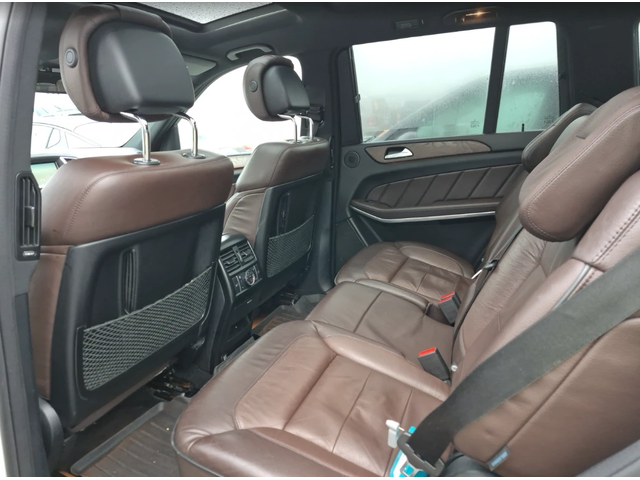 Mercedes-Benz GL 350 BLUETEC - автомобили, коли, обяви за нови и употребявани 11