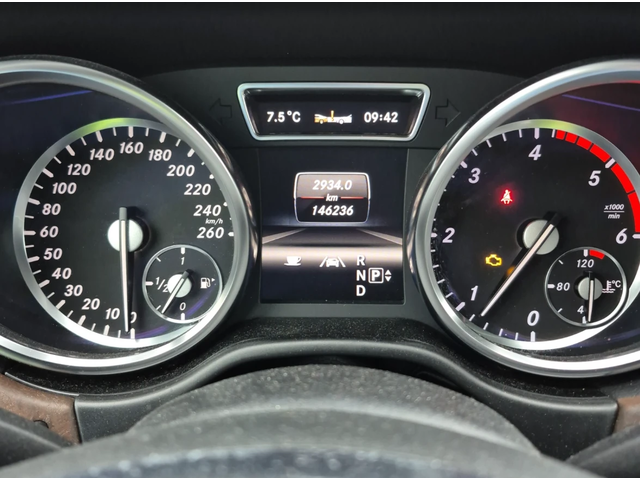 Mercedes-Benz GL 350 BLUETEC - автомобили, коли, обяви за нови и употребявани 7