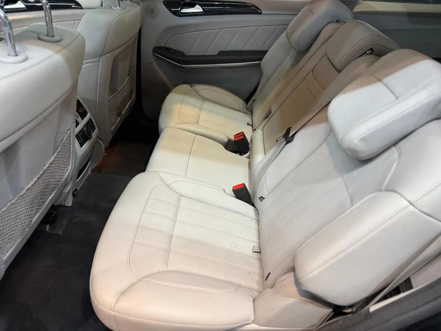 Mercedes-Benz GL 350 * AMG PACK* KEYLESS* PANO* BLIND SPOT* H&K* - автомобили, коли, обяви за нови и употребявани 7