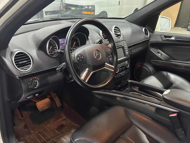 Mercedes-Benz GL 350 BLUETEC * ВЪЗДУШНО ОКАЧВАНЕ* ПОДГРЕВИ* КАМЕРА* - автомобили, коли, обяви за нови и употребявани 6