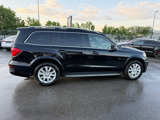 Mercedes-Benz GL 350 AMG-360KAMERI-VAKUM-PANORAMA-KEYLESS GO-7МЕСТА-FUL - автомобили, коли, обяви за нови и употребявани 5