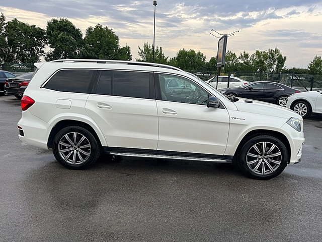 Mercedes-Benz GL 350 AMG OPTIK-PANORAMA-DISTRONIK-360KAMERI-7MESTA-FULL - автомобили, коли, обяви за нови и употребявани 1
