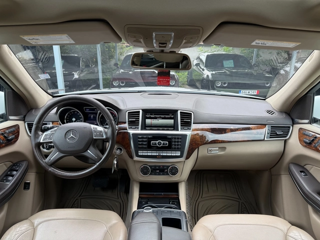 Mercedes-Benz GL 350 AMG-PACKAGE, BLUETEC, FULL SERVICE HISTORY - автомобили, коли, обяви за нови и употребявани 12