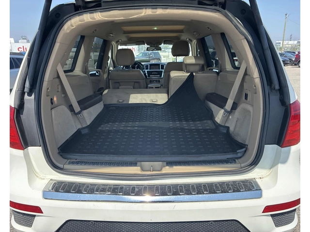 Mercedes-Benz GL 350 AMG Пакет - автомобили, коли, обяви за нови и употребявани 10