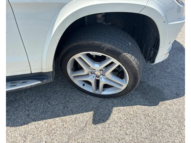 Mercedes-Benz GL 350 AMG Пакет - автомобили, коли, обяви за нови и употребявани 1