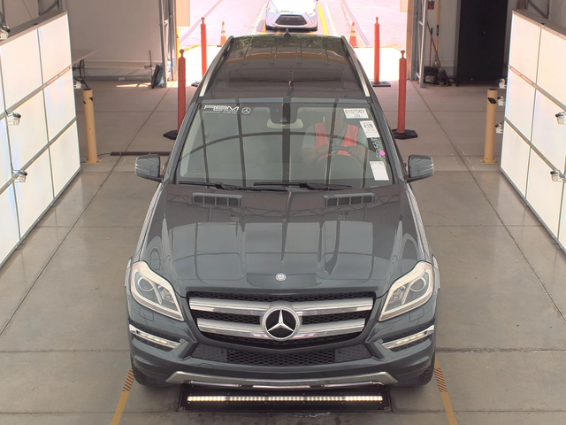 Mercedes-Benz GL 450 7 МЕСТА* LANE ASSIST* KEYLESS GO* ПОДГРЕВ* М.ТОЧКА - автомобили, коли, обяви за нови и употребявани 1