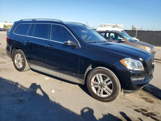 Mercedes-Benz GL 450 4matic - автомобили, коли, обяви за нови и употребявани 1