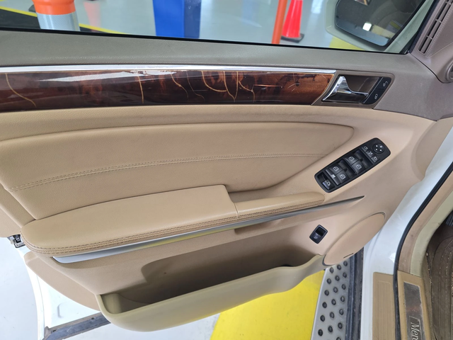 Mercedes-Benz GL 500 7МЕСТА* AMG* ОБДУХ* ПОДГРЕВ* КАМЕРА* HARMAN* KEYLE - автомобили, коли, обяви за нови и употребявани 11