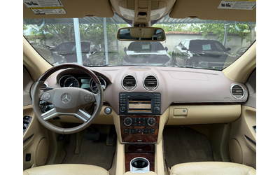 Mercedes-Benz GL 500 5.5 V8, 6+ 1 Места - автомобили, коли, обяви за нови и употребявани 12