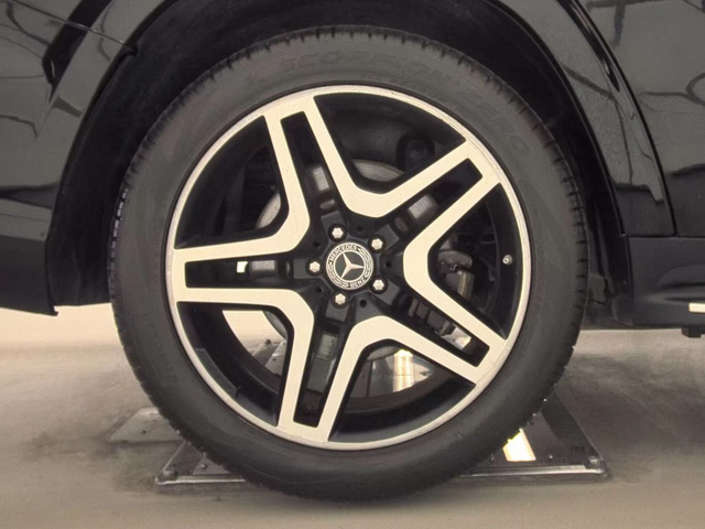 Mercedes-Benz GL 500 AMG PK| PANO| ВАКУМ| ОБДУХ| HARMAN| - автомобили, коли, обяви за нови и употребявани 14