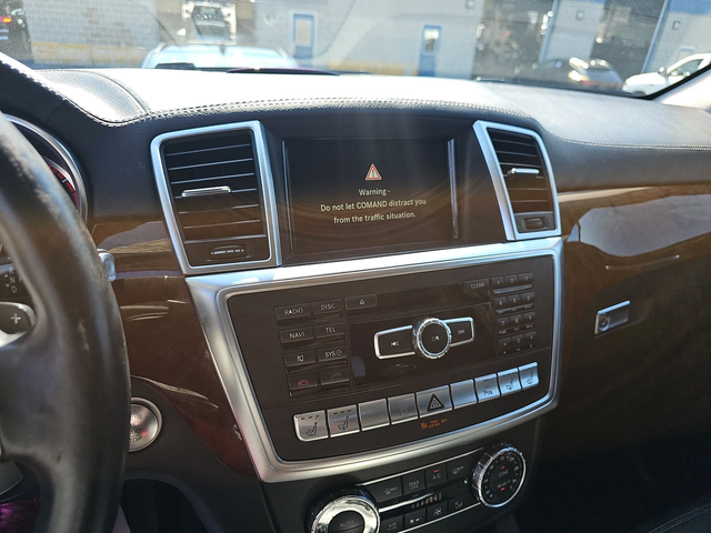 Mercedes-Benz GL 500 AMG PK| PANO| ВАКУМ| ОБДУХ| HARMAN| - автомобили, коли, обяви за нови и употребявани 7