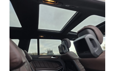 Mercedes-Benz GL 550 - автомобили, коли, обяви за нови и употребявани 9