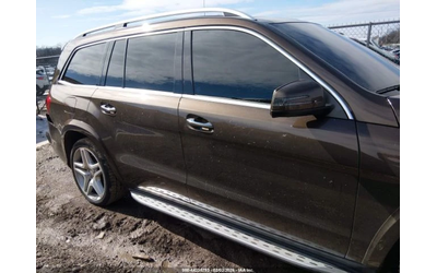 Mercedes-Benz GL 550 - автомобили, коли, обяви за нови и употребявани 11