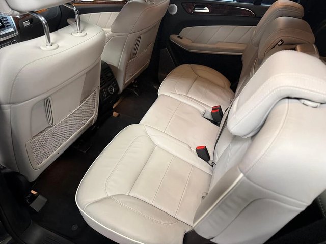 Mercedes-Benz GL 550 AMG PACK| B&O SOUND| FULL | CLEAR CARFAX - автомобили, коли, обяви за нови и употребявани 4