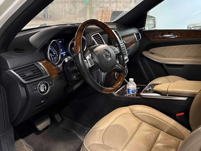 Mercedes-Benz GL 550 * CARFAX * 360 * ОБДУХВАНЕ * ПАМЕТ - автомобили, коли, обяви за нови и употребявани 4