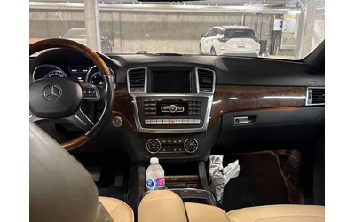 Mercedes-Benz GL 550 * CARFAX * 360 * ОБДУХВАНЕ * ПАМЕТ - автомобили, коли, обяви за нови и употребявани 7