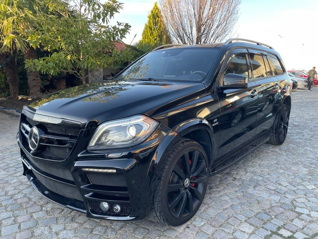 Mercedes-Benz GL 63 AMG Bang & Olufsen - автомобили, коли, обяви за нови и употребявани 0