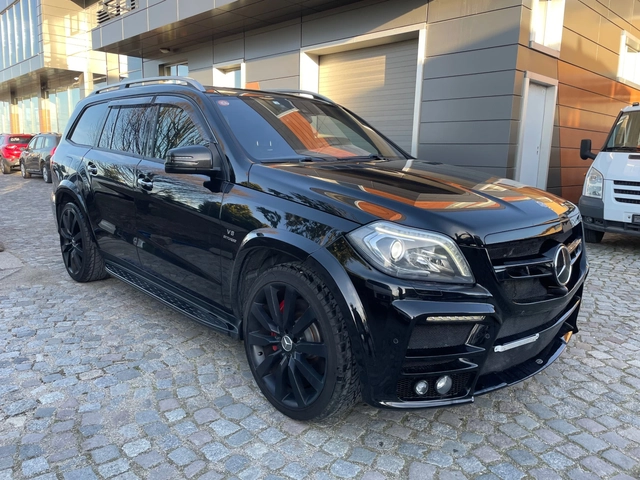 Mercedes-Benz GL 63 AMG Bang & Olufsen - автомобили, коли, обяви за нови и употребявани 2
