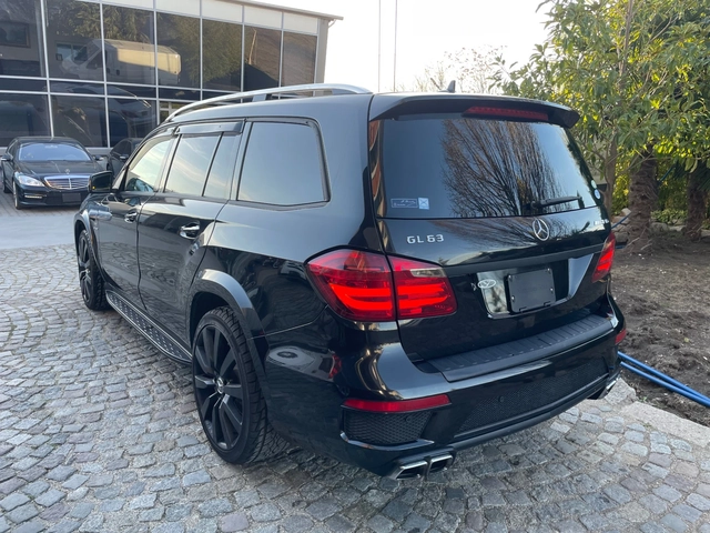 Mercedes-Benz GL 63 AMG Bang & Olufsen - автомобили, коли, обяви за нови и употребявани 5