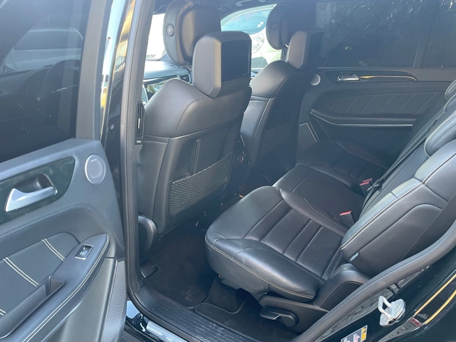 Mercedes-Benz GL 63 AMG Bang & Olufsen - автомобили, коли, обяви за нови и употребявани 8