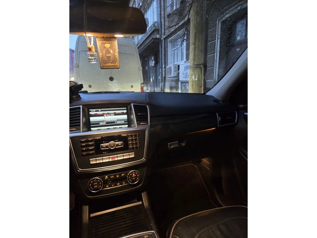 Mercedes-Benz GL GL350 - автомобили, коли, обяви за нови и употребявани 7