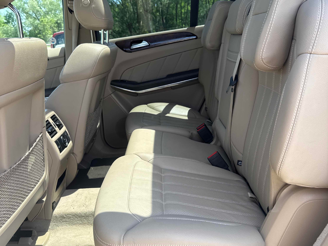 Mercedes-Benz GL-CLASS 3.0L 6cyl AWD - автомобили, коли, обяви за нови и употребявани 9