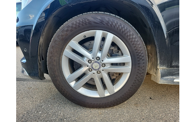 mercedes-benz-gl-class-3l-6cyl-awd - 5