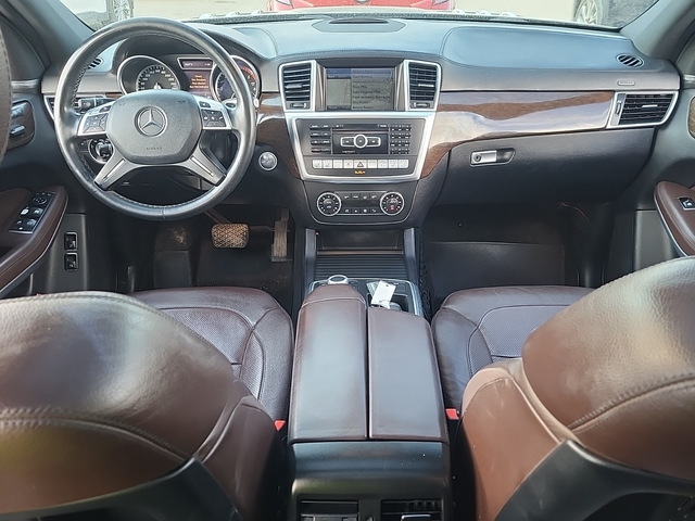 Mercedes-Benz GL-CLASS 3L 6cyl AWD - автомобили, коли, обяви за нови и употребявани 9