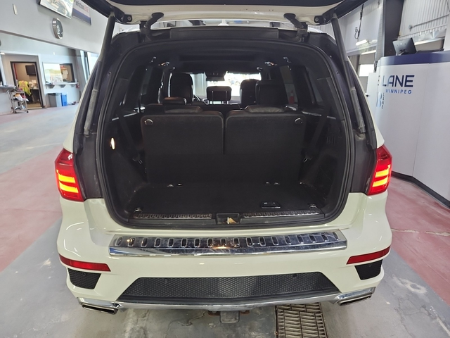 Mercedes-Benz GL-CLASS 4.6L 8cyl AWD - автомобили, коли, обяви за нови и употребявани 13