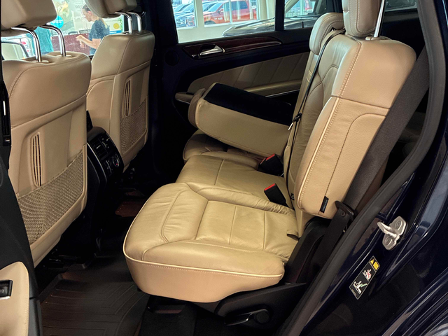 Mercedes-Benz GL-CLASS 4.6L 8cyl AWD - автомобили, коли, обяви за нови и употребявани 14