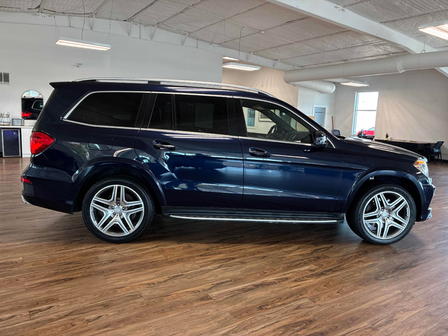 Mercedes-Benz GL-CLASS 4.6L 8cyl AWD - автомобили, коли, обяви за нови и употребявани 2