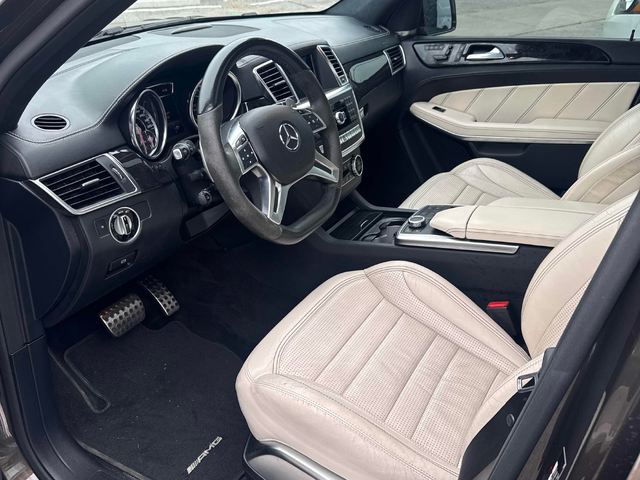 Mercedes-Benz GL-CLASS 5.5L 8cyl AWD - автомобили, коли, обяви за нови и употребявани 4