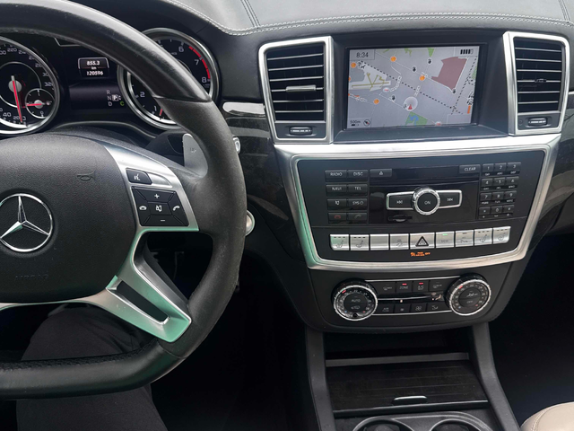 Mercedes-Benz GL-CLASS 5.5L 8cyl AWD - автомобили, коли, обяви за нови и употребявани 8