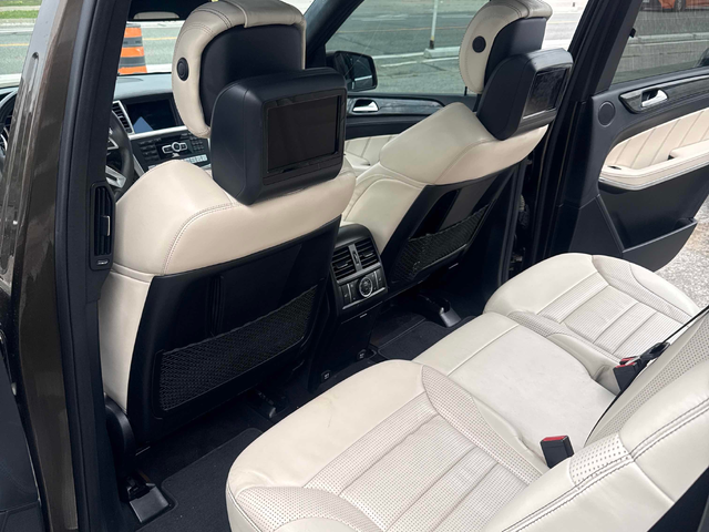 Mercedes-Benz GL-CLASS 5.5L 8cyl AWD - автомобили, коли, обяви за нови и употребявани 9