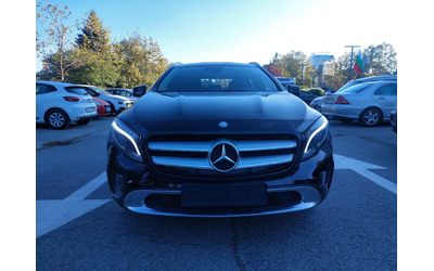 mercedes-benz-gla-180 - 2
