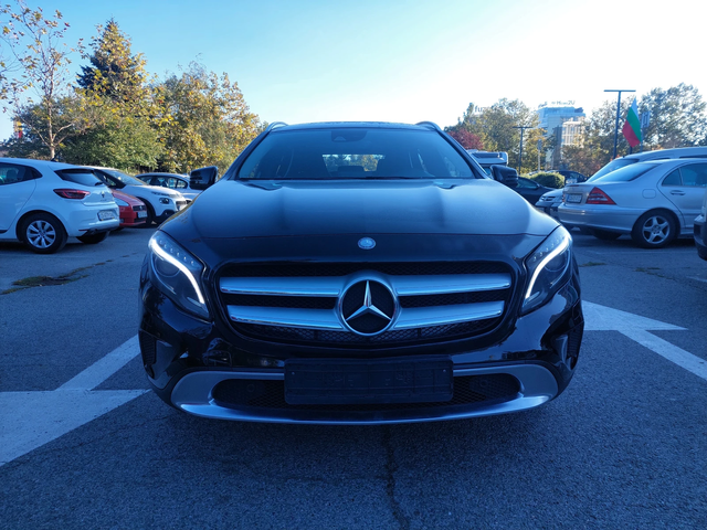 Mercedes-Benz GLA 180 i NAVI SPORT - автомобили, коли, обяви за нови и употребявани 2