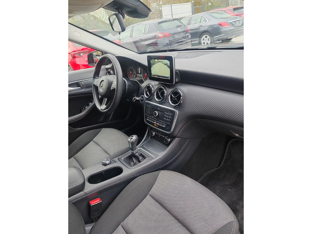 Mercedes-Benz GLA 180 1.5, 109кс. - автомобили, коли, обяви за нови и употребявани 11