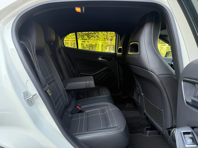 Mercedes-Benz GLA 180 SPORT* AMG* CAMERA* ASSIStLine* Мъртва Точка* ПОДГ - автомобили, коли, обяви за нови и употребявани 10