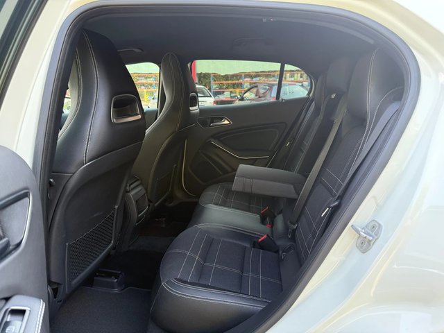 Mercedes-Benz GLA 180 SPORT* AMG* CAMERA* ASSIStLine* Мъртва Точка* ПОДГ - автомобили, коли, обяви за нови и употребявани 9