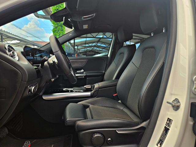 Mercedes-Benz GLA 180 AMG/GERMANY/VIRTUAL/DISTR/CAMERA/AMBIENT/LIZING - автомобили, коли, обяви за нови и употребявани 14