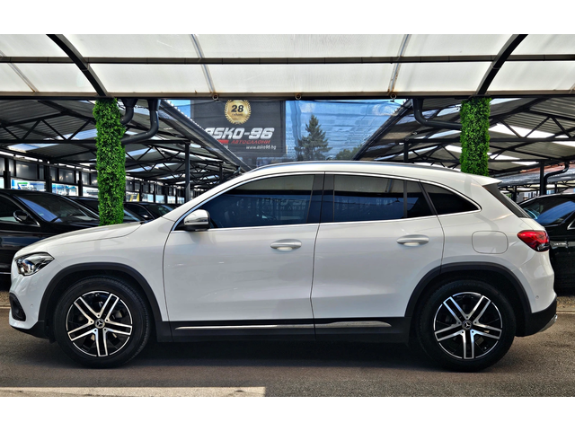 Mercedes-Benz GLA 180 AMG/GERMANY/VIRTUAL/DISTR/CAMERA/AMBIENT/LIZING - автомобили, коли, обяви за нови и употребявани 3