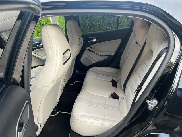 Mercedes-Benz GLA 200 2.0 CDI FACE НАПЪЛНО ОТСЛУЖЕН - автомобили, коли, обяви за нови и употребявани 8